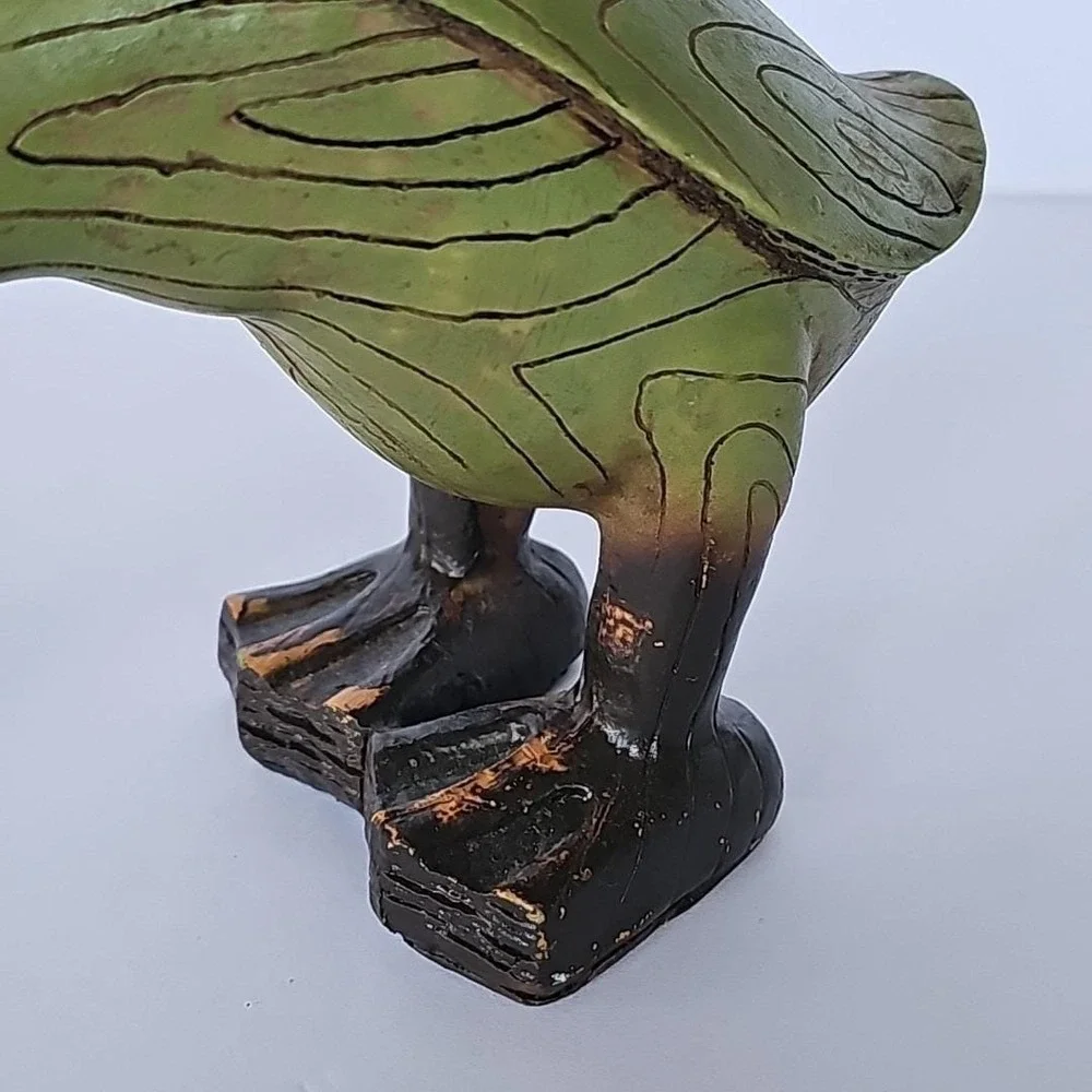 Vintage Wood Look Green Duck Figure Figurine Rustic Resin Distressed 1915 - Picture 3 of 10